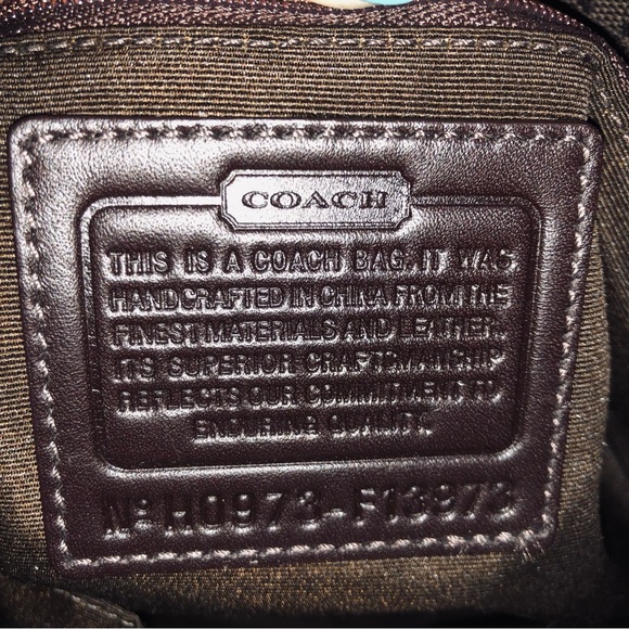Coach classic Tote *Authentic* - Picture 7 of 12